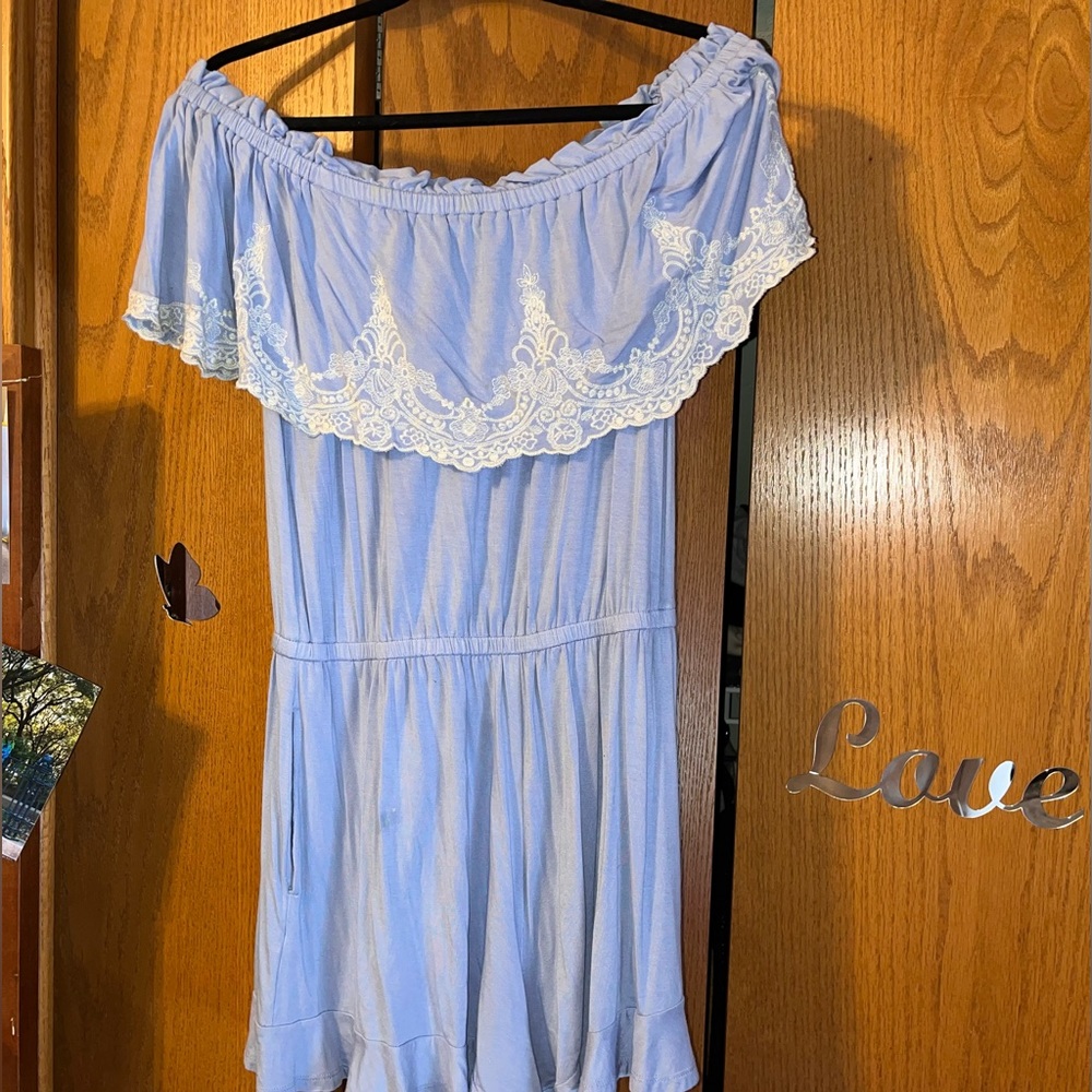 AE Size L Off-Shoulder Romper